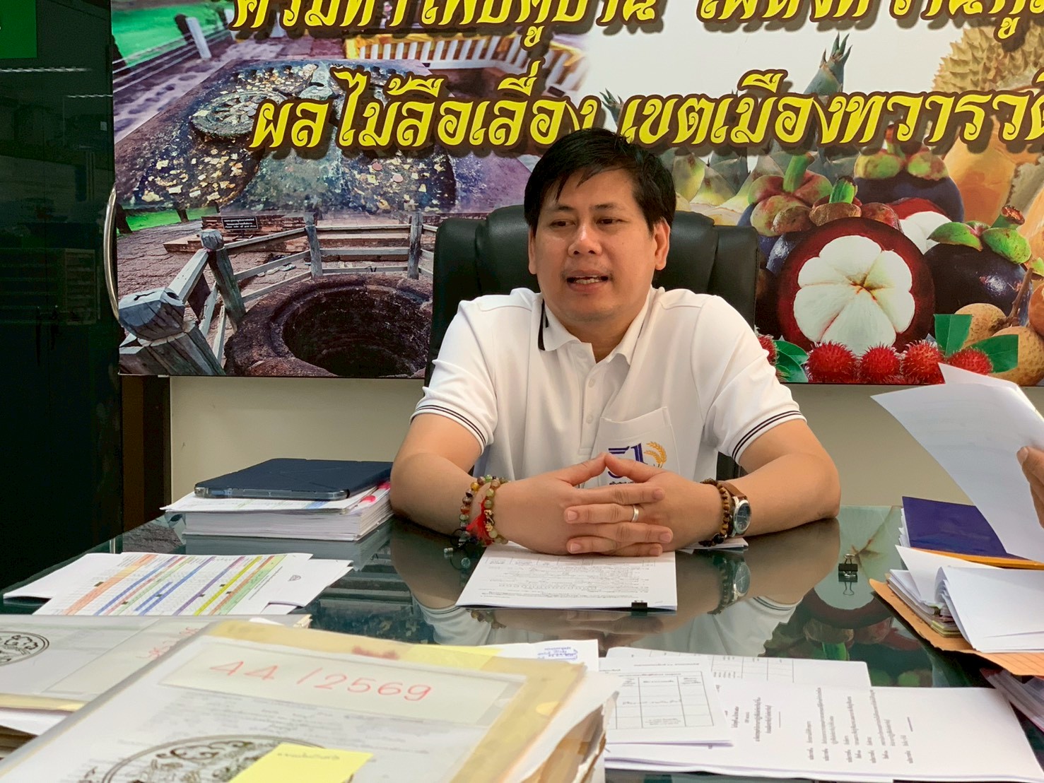 title - วันพุธที่ 18 มีนาคม 2569 เวลา 09.30 น. นายวิทูล ประดิษฐบุญ ปฏิรูปที่ดินจังหวัดปราจีนบุรี  พร้อมด้วยผู้อำนวยการกลุ่มงานช่างและแผนที่ ผู้อำนวยการกลุ่มกฎหมาย  ผู้อำนวยการกลุ่มการเงินบัญชีและจัดเก็บผลประโยชน์  ผู้อำนวยการกลุ่มยุทธศาสตร์และการปฏิรูปที่ดินและเจ้าหน้าที่ส.ป.ก.ปราจีนบุรี ที่เกี่ยวข้องจัดการประชุมคณะทำงานตรวจสอบคุณสมบัติผู้ยื่นคำขอเข้าทำประโยชน์ในเขตปฏิรูปที่ดินจังหวัดปราจีนบุรีครั้งที่ 7/2569 ณ ห้องประชุมสำนักงานการปฏิรูปที่ดินจังหวัดปราจีนบุรี